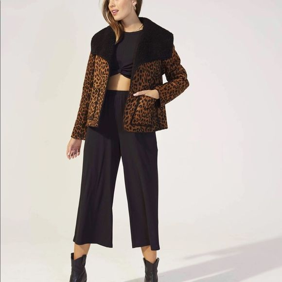 Revolve MINKPINK Let It Happen Reversible Jacket in Leopard - Picture 1 of 7